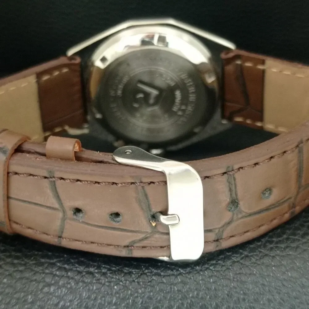 Vintage 1971 Ricoh Automatic Mens Silver Watch W/daydate & Red accents